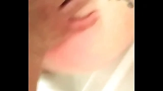 Golden Showerfor thirsty slut